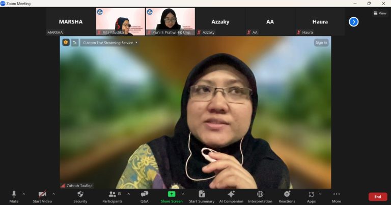 Dr. dr. Zuhrah Taufiqa, M.Biomed (Dosen FK UNP) Bahas Pentingnya Update Ilmu Gizi dalam Menunjang Pembelajaran Mahasiswa dalam Webinar Webinar Nasional LLDIKTI Wilayah X